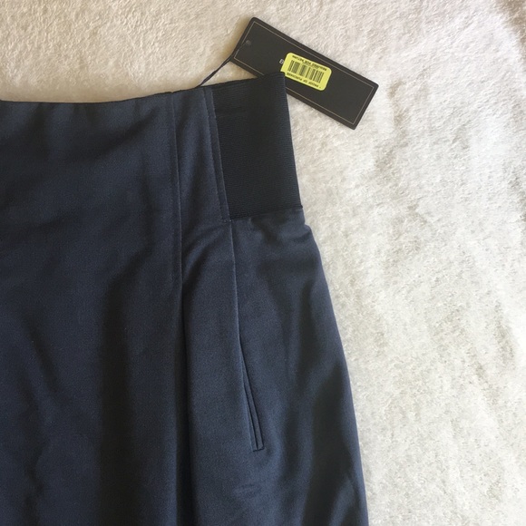 BCBG Maxazria Skirt - Picture 4 of 4